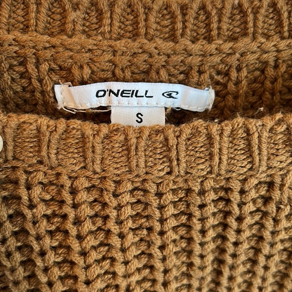 Women’s loose, knit sweater - Picture 2 of 5